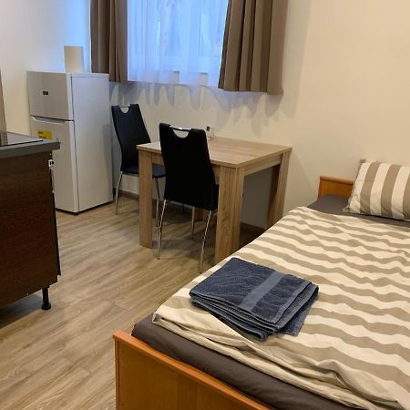 Beregi Apartman Tiszaujvaros Bagian luar foto