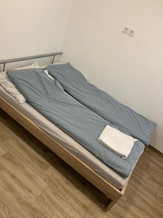 Beregi Apartman Tiszaujvaros Bagian luar foto